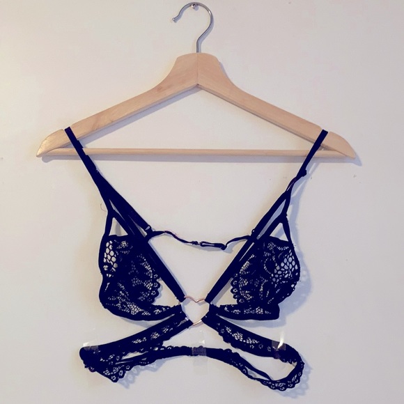 La Senza black Lace bralette. Size M.